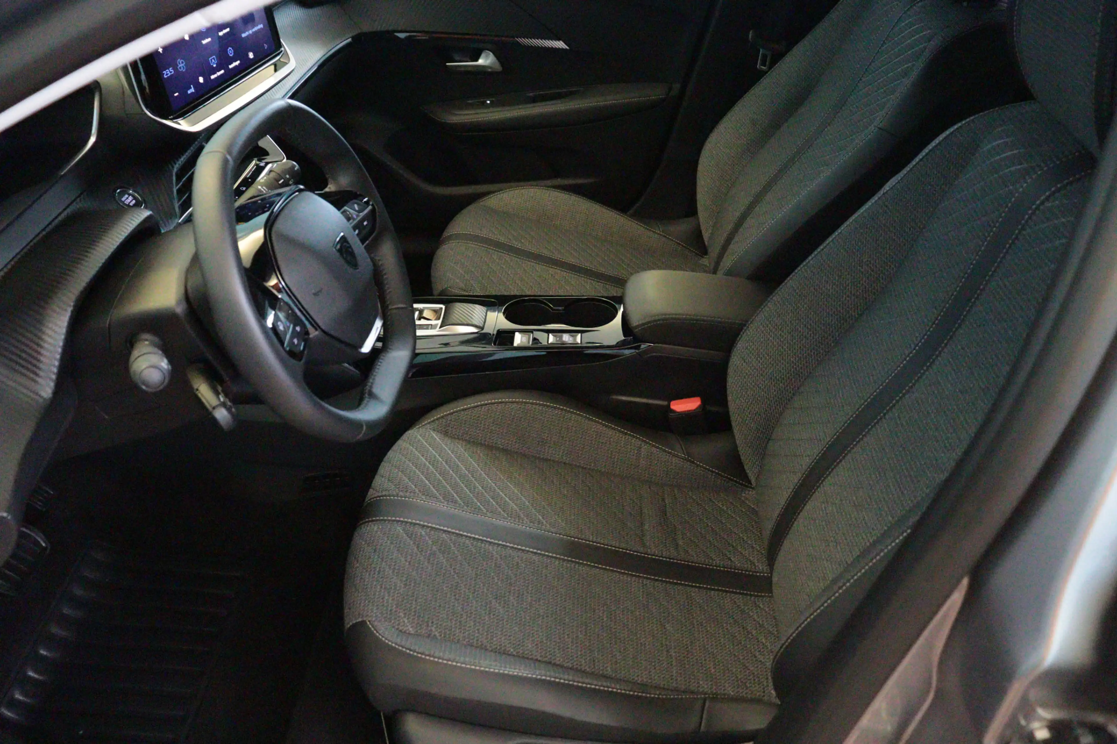 Peugeot e-208 EV Allure 51 kWh | APPCONNECT | PDC V+A | CRUISE | — photo 5
