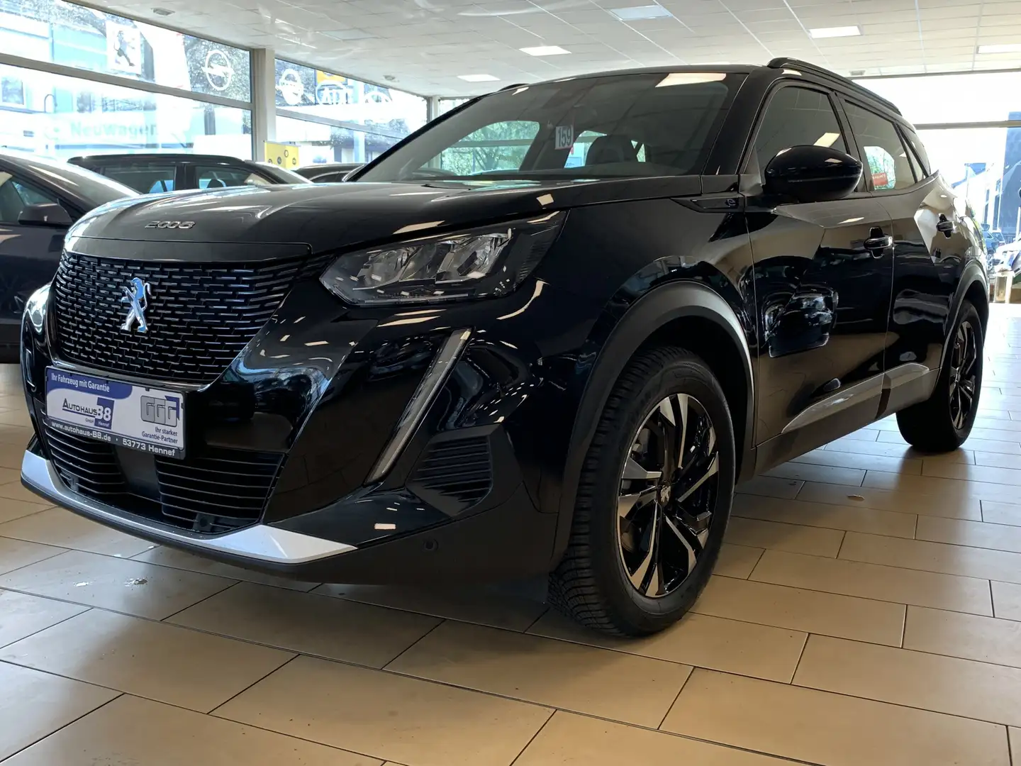 Peugeot 2008 (e-) Allure*eCo-LED*Navi*ACC*Winter-Paket* Negro - 1