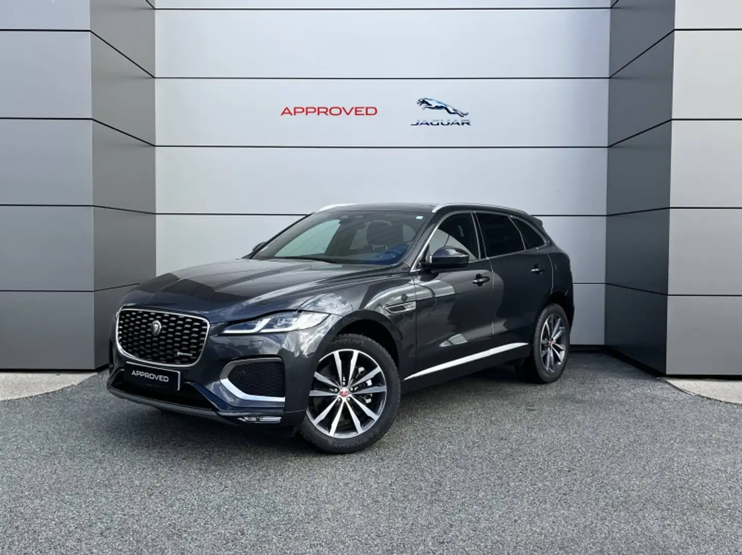 Jaguar F-Pace P400e Plug-in-Hybrid R-Dynamic SE BVA8 AWD - 1