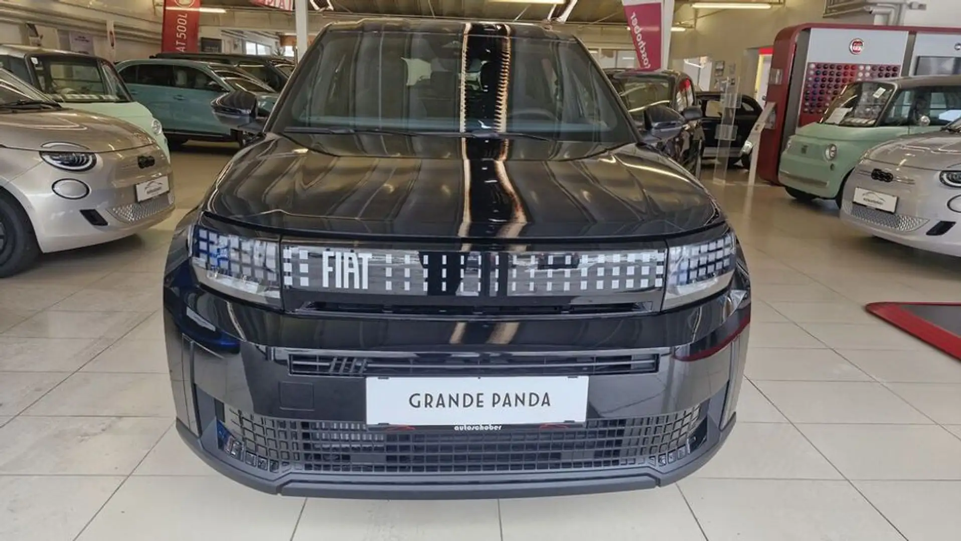 Fiat Grande Panda 1.2 eDCT 74 kW Icon Schwarz - 2