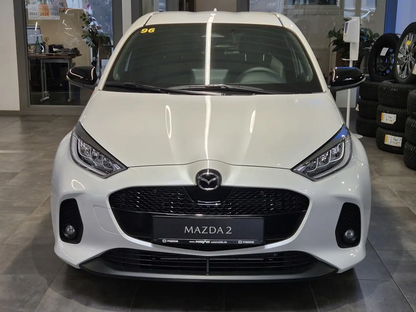 Mazda 2 HYB 1.5L Hybrid VVT-i - 1