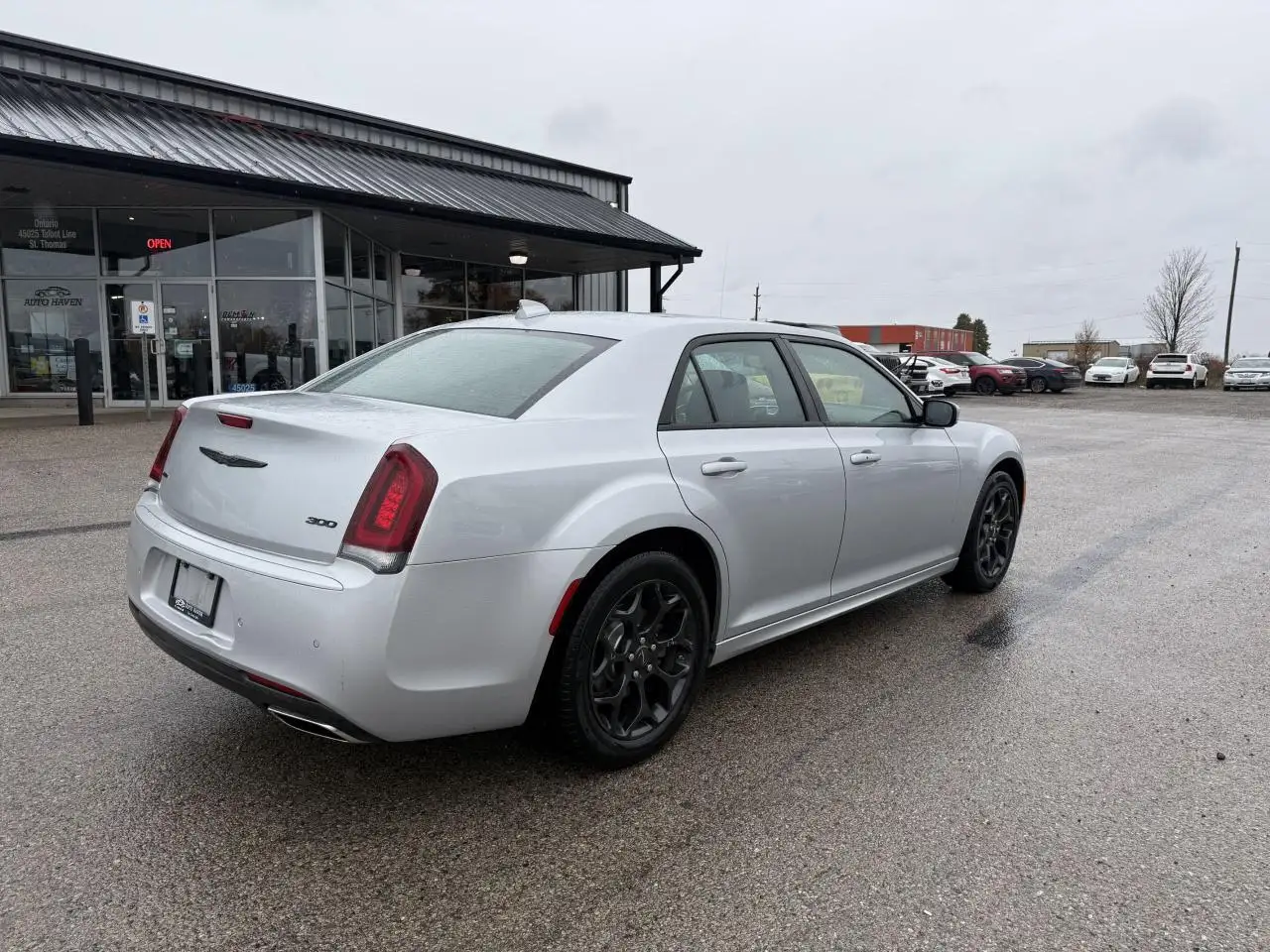 Chrysler 300 снимка Chrysler 300