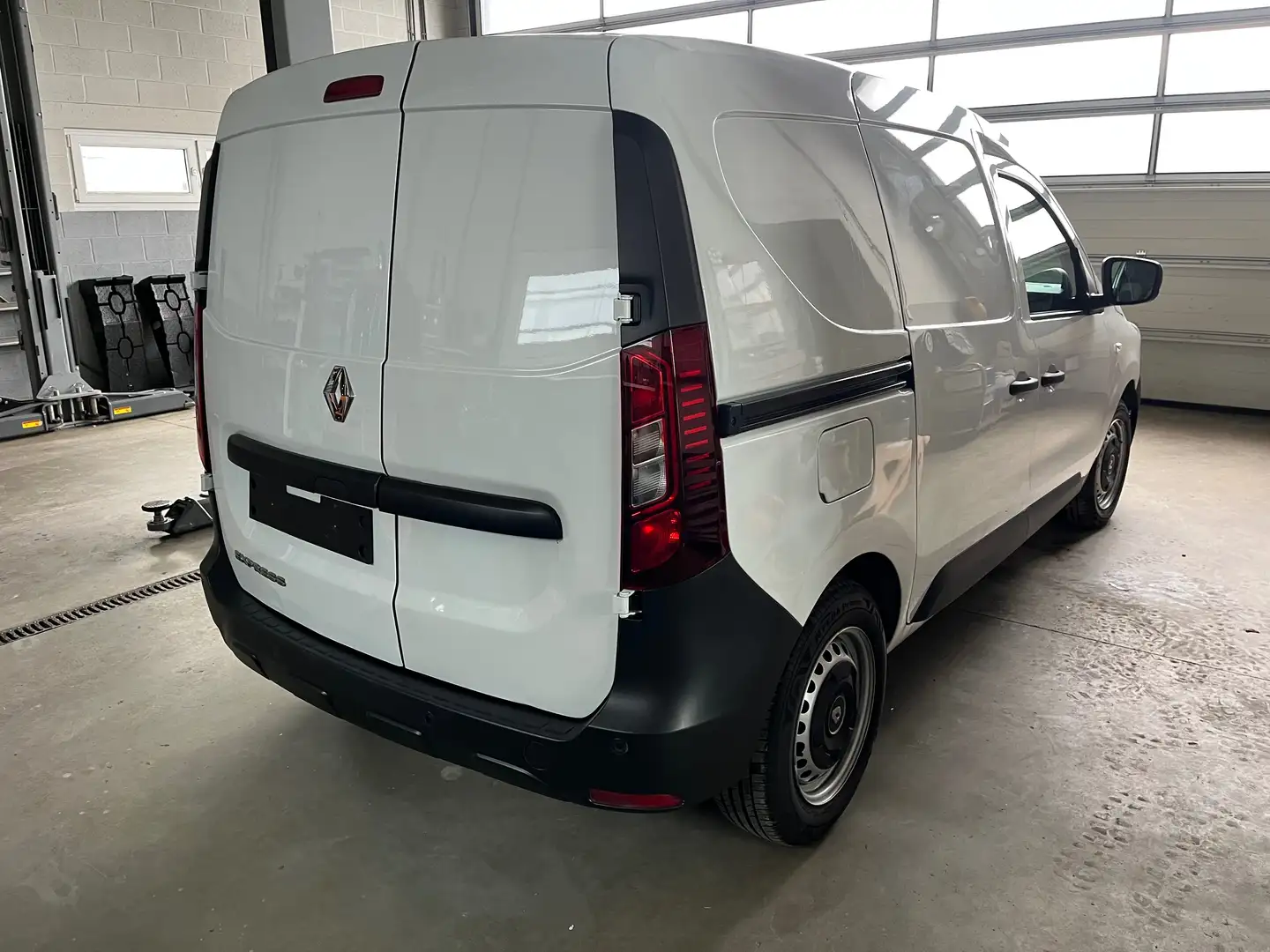 Renault Kangoo Dci nouv mod 6 vit Blanc - 2