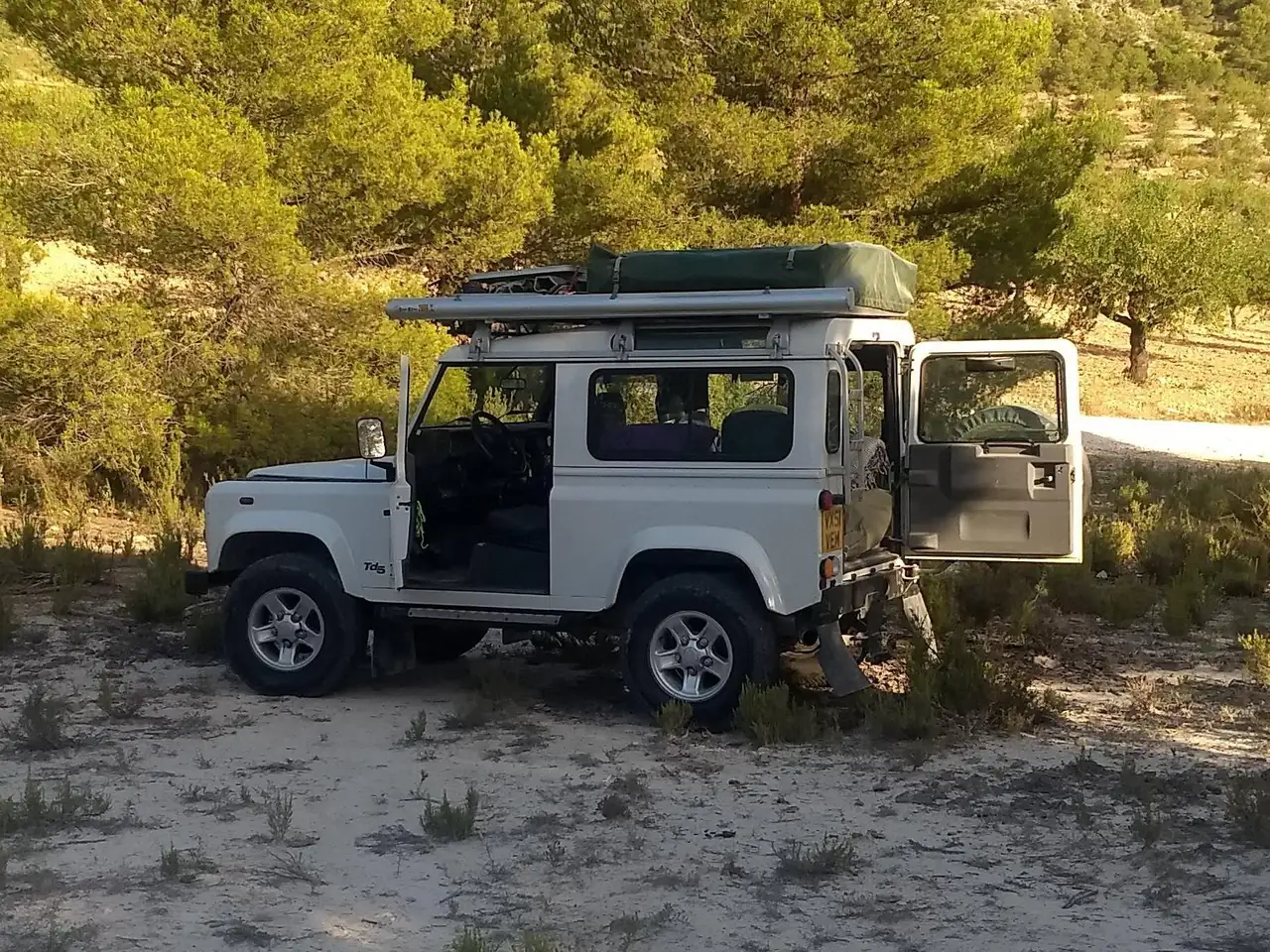 Land Rover Defender TD5 90 CSW, foto 2