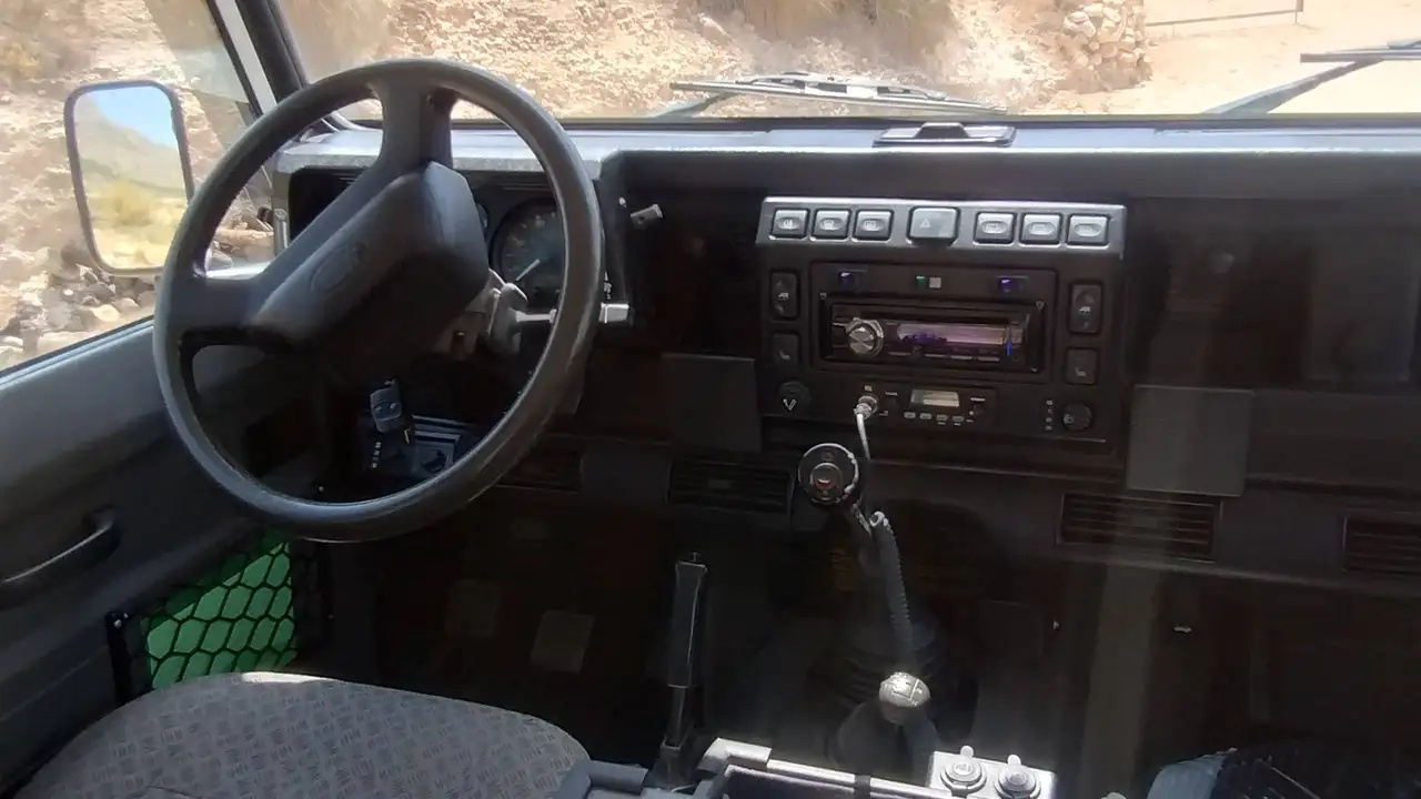 Land Rover Defender TD5 90 CSW, foto 8