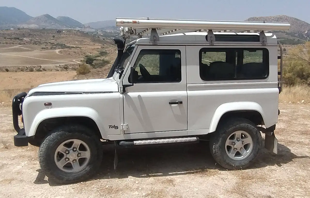 Land Rover Defender TD5 90 CSW, foto 12
