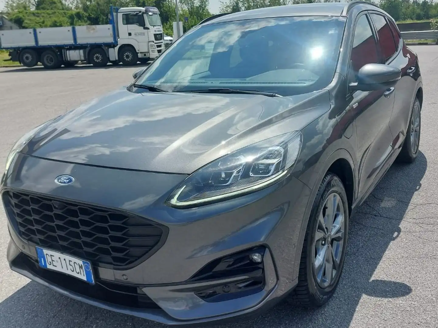 Ford Kuga Kuga 2.5 phev ST-Line X 2wd 225cv cvt Gris - 2