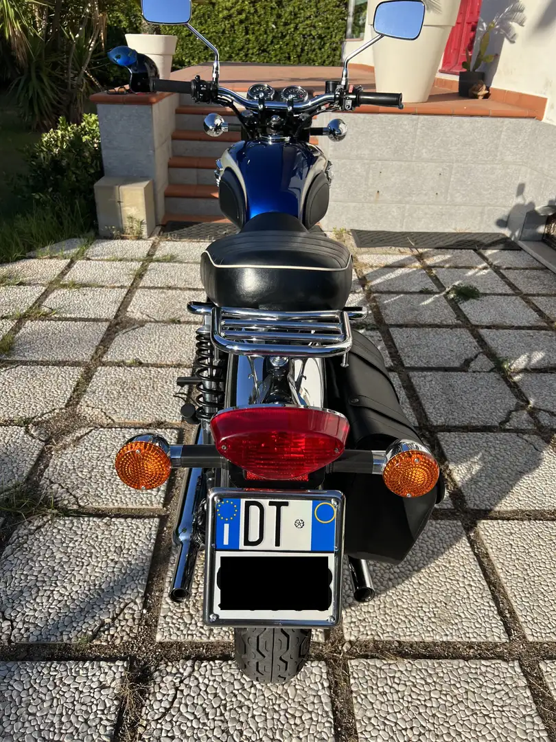 Kawasaki W 650 plava - 2