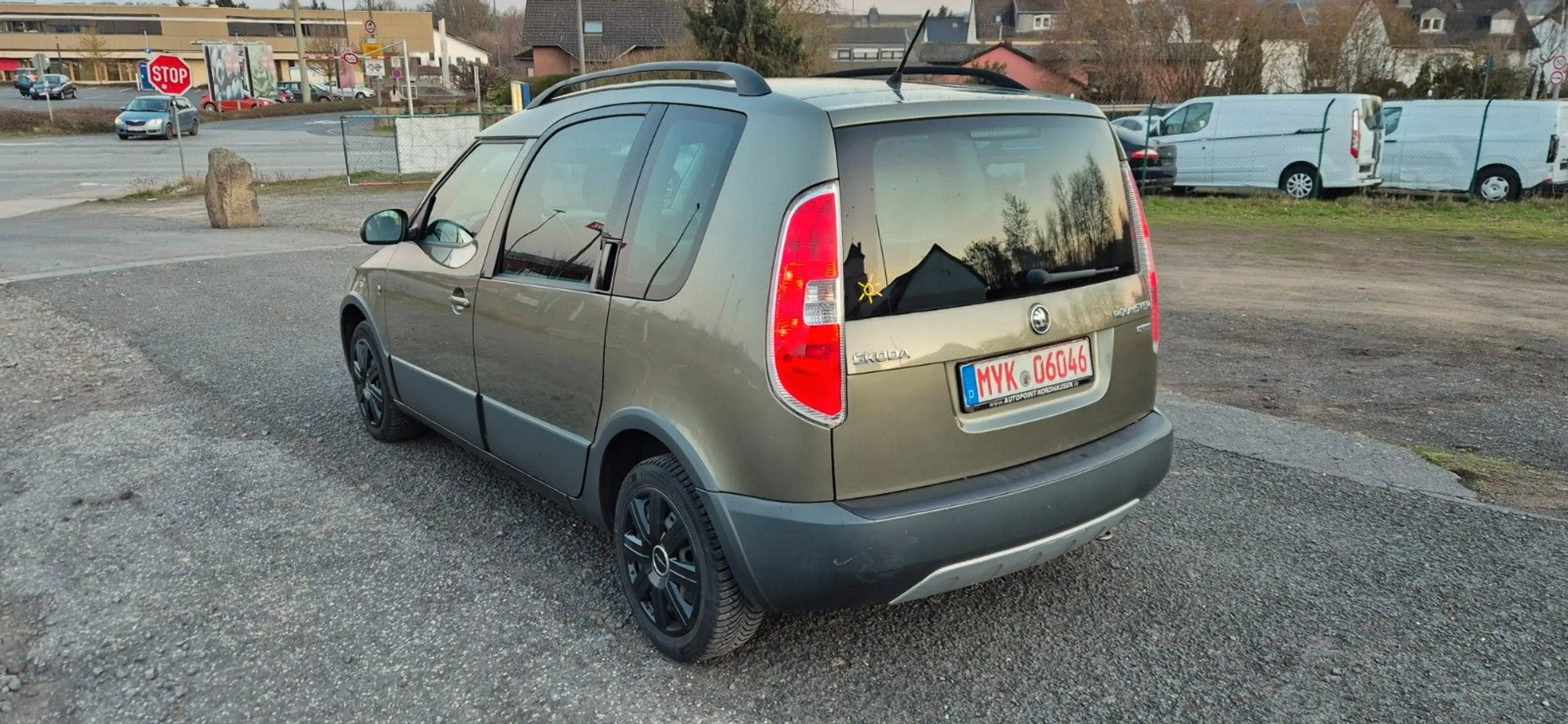 Skoda Roomster 1.6l TDI 66kW Scout Plus Edition — photo 4