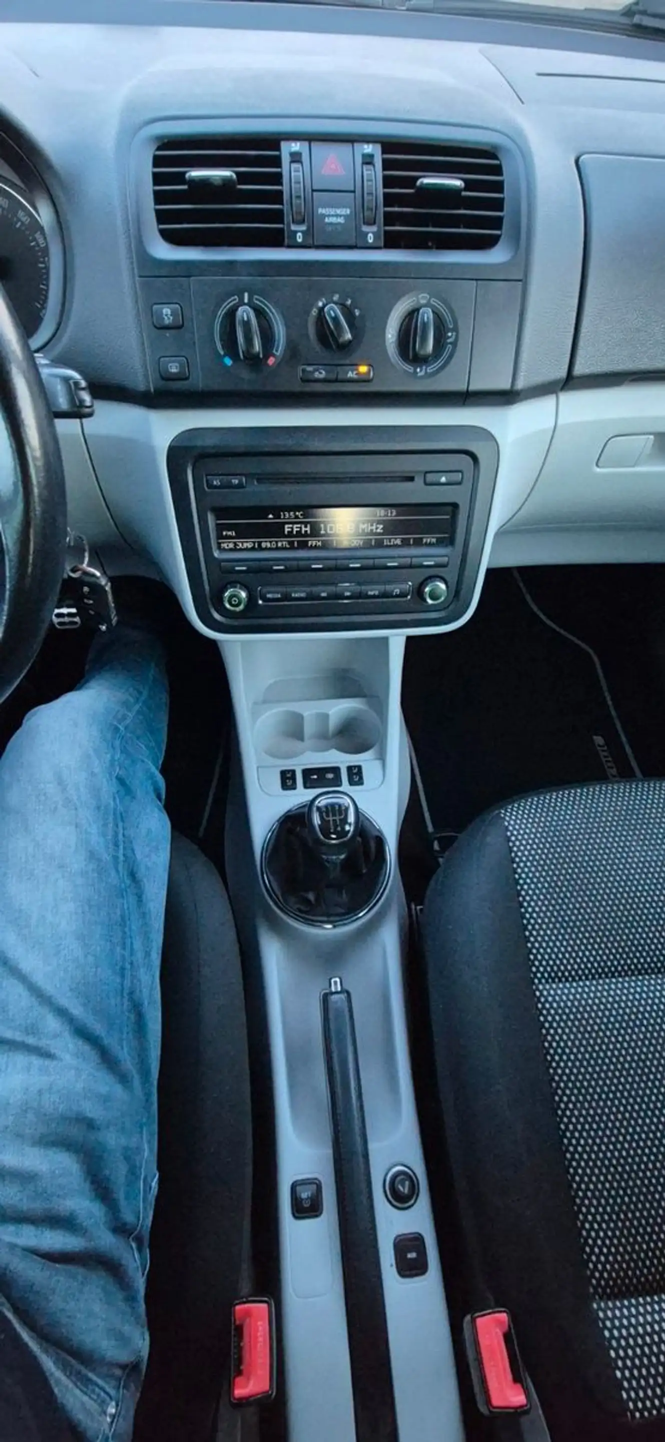 Skoda Roomster 1.6l TDI 66kW Scout Plus Edition — photo 8