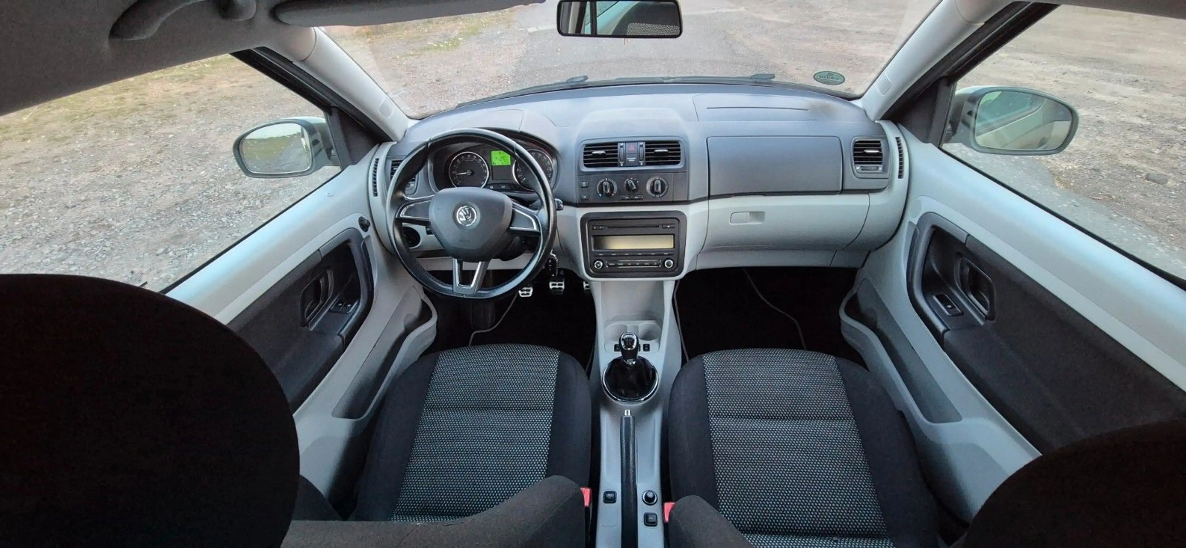 Skoda Roomster 1.6l TDI 66kW Scout Plus Edition — photo 2