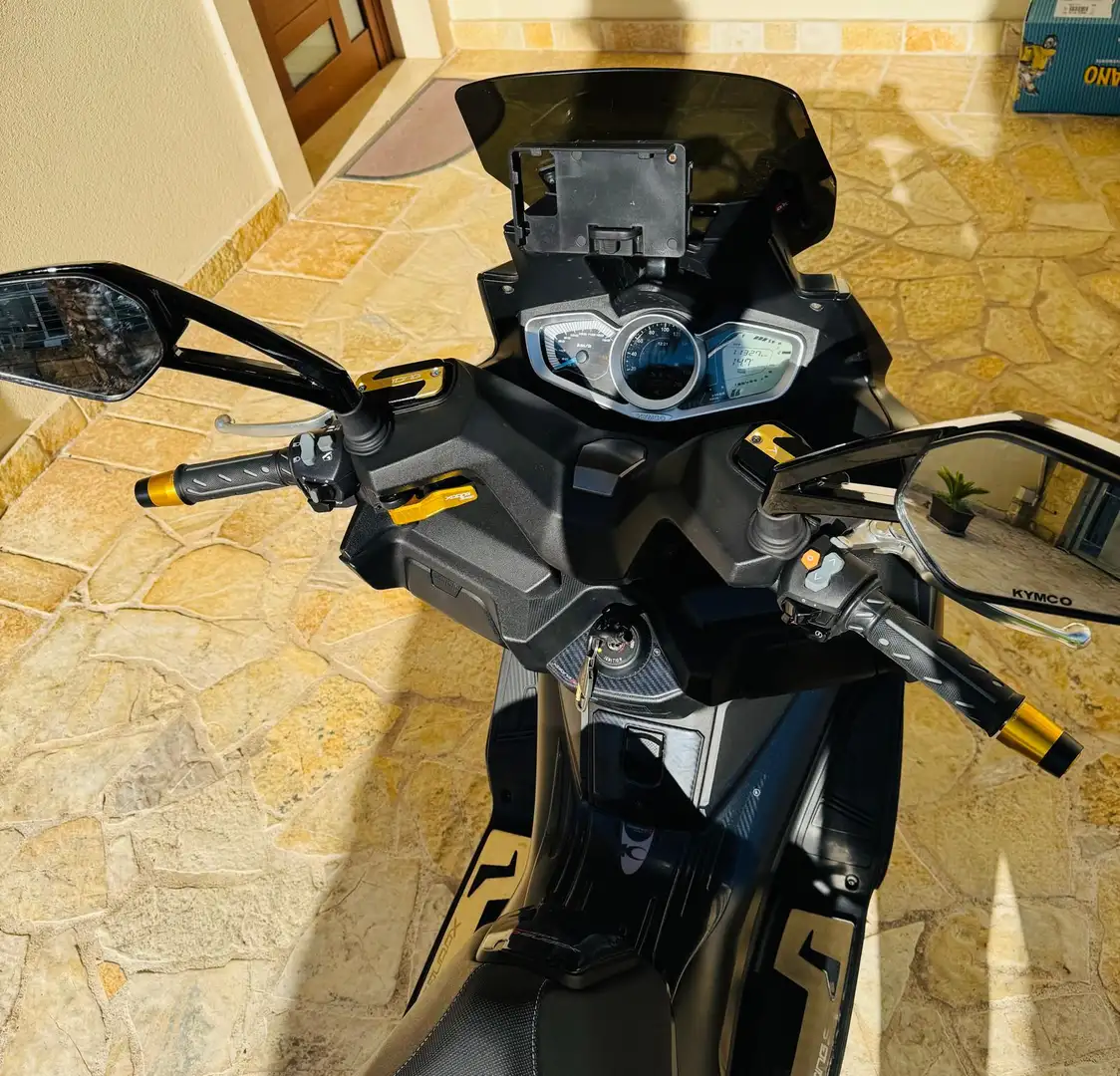 Kymco Xciting 400i Negro - 2