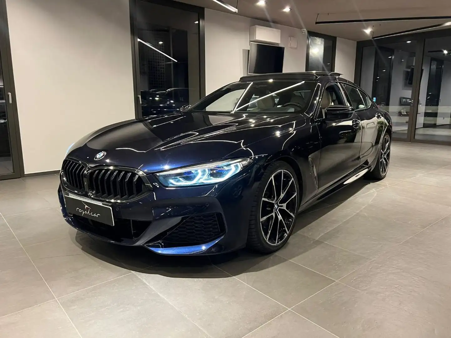 BMW 840 d xDrive Gran Coupé Modrá - 1