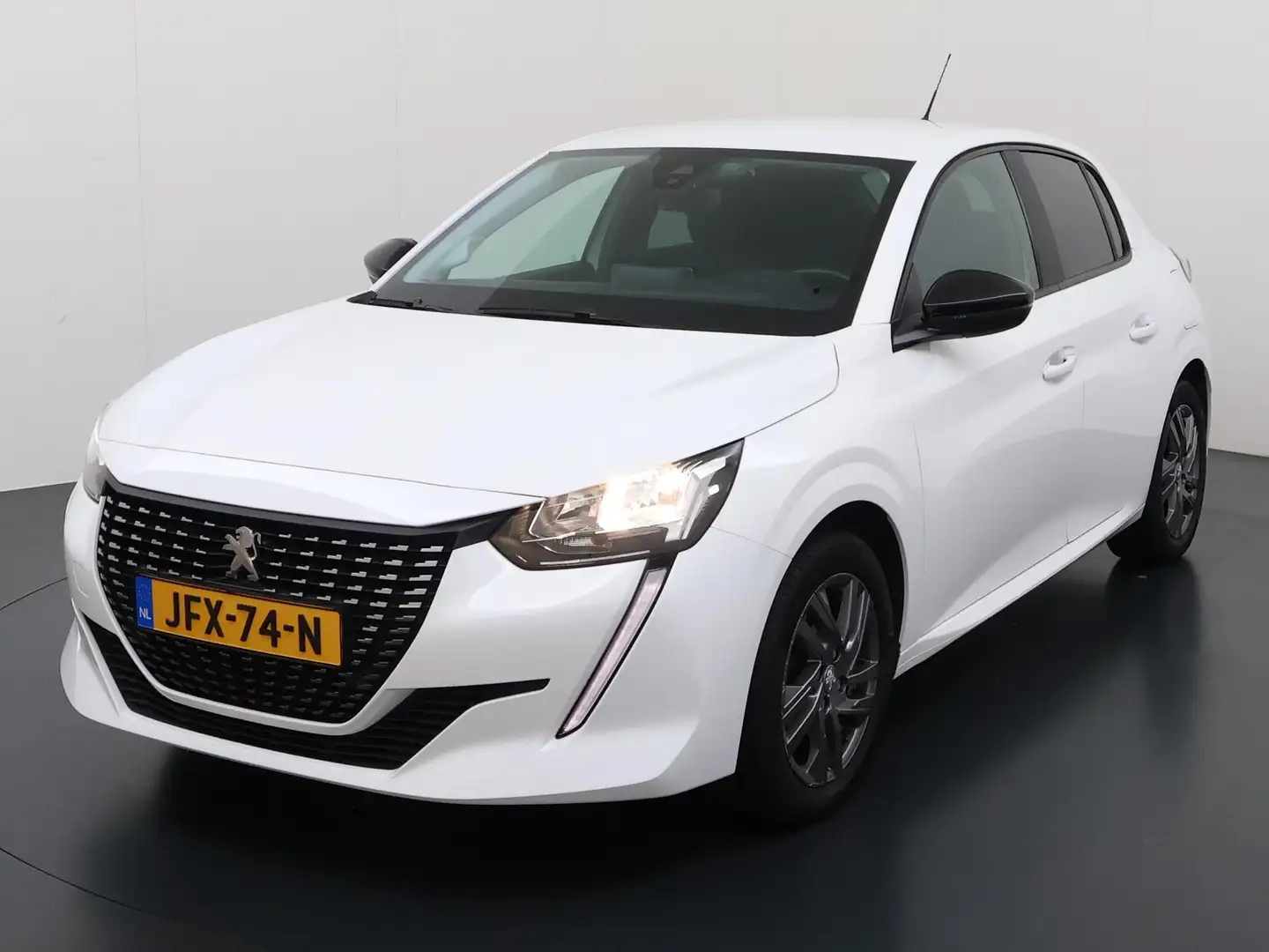 Peugeot 208 1.2 PureTech Active Wit - 1