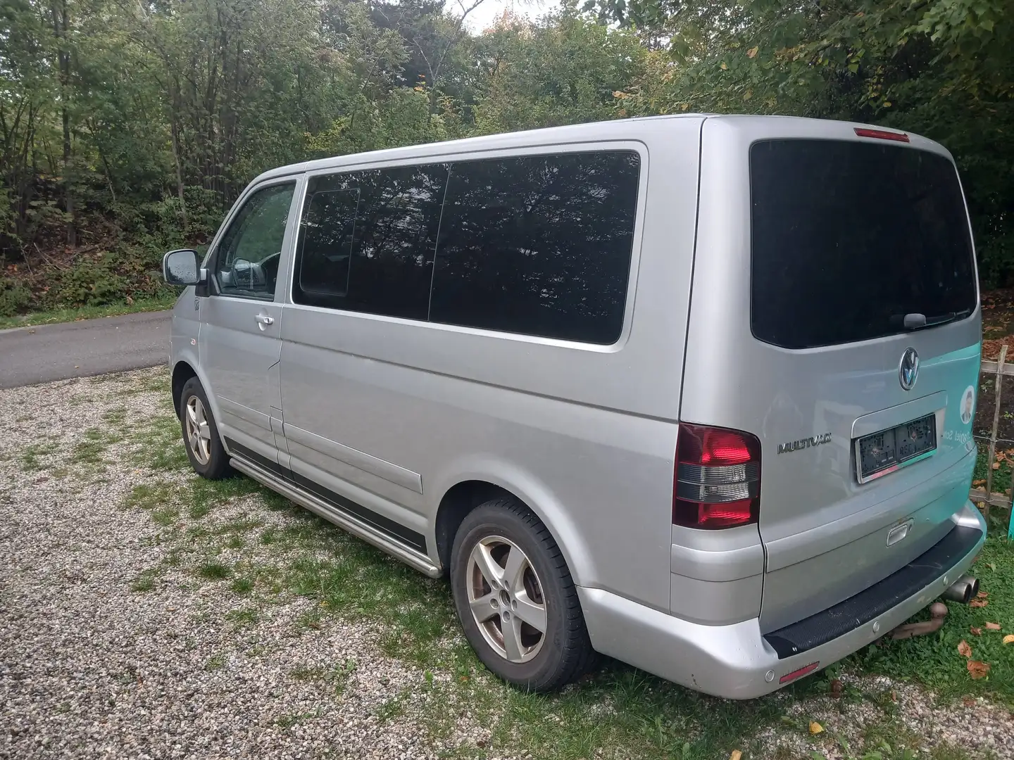 Volkswagen T5 Multivan Multivan United 2,5 TDI 4motion D-PF United Silber - 1