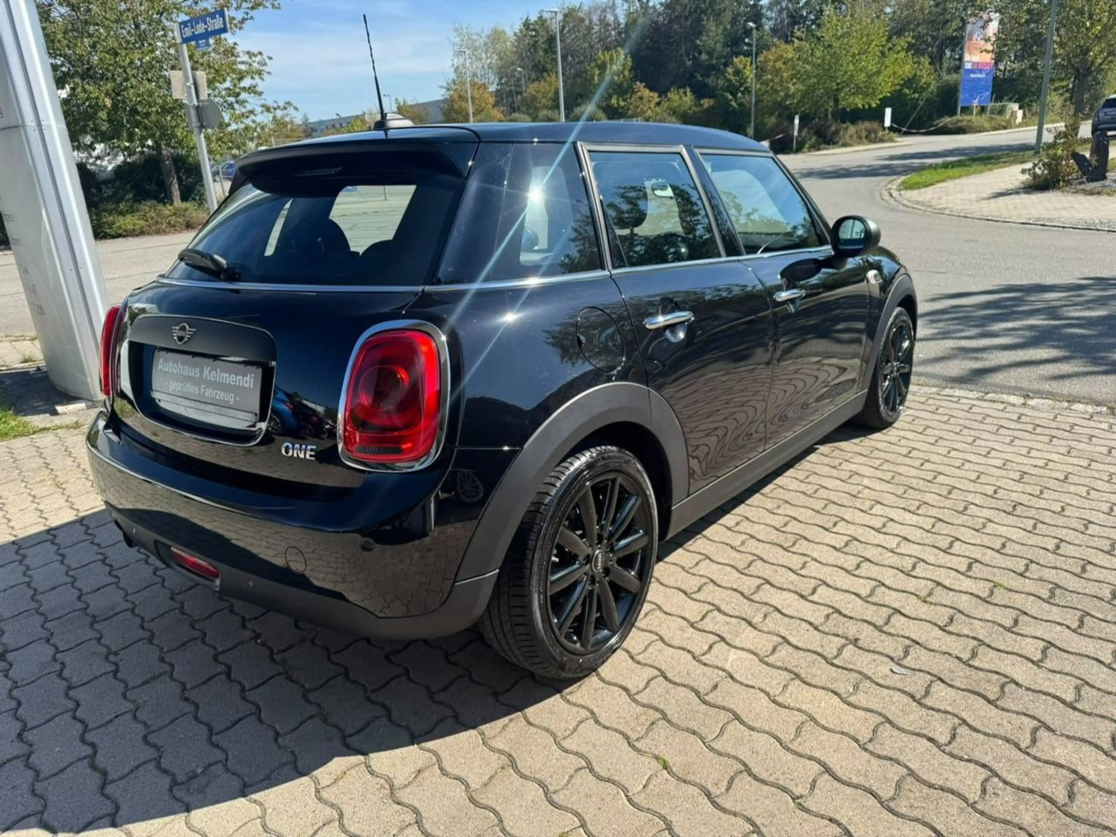 MINI One One Blackyard--22.000KM--Mini Scheckheftgepflegt- — photo 5
