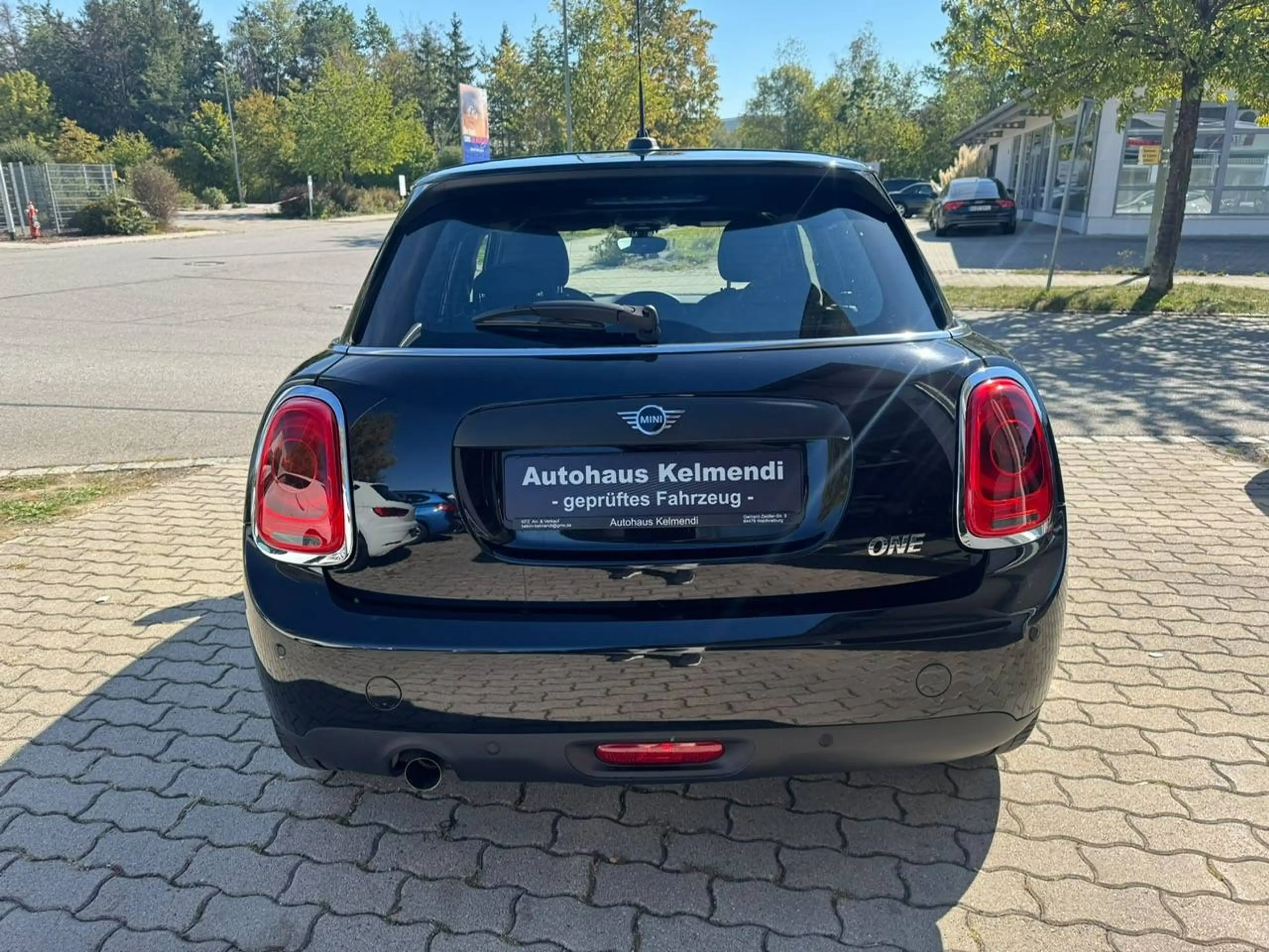 MINI One One Blackyard--22.000KM--Mini Scheckheftgepflegt- — photo 6