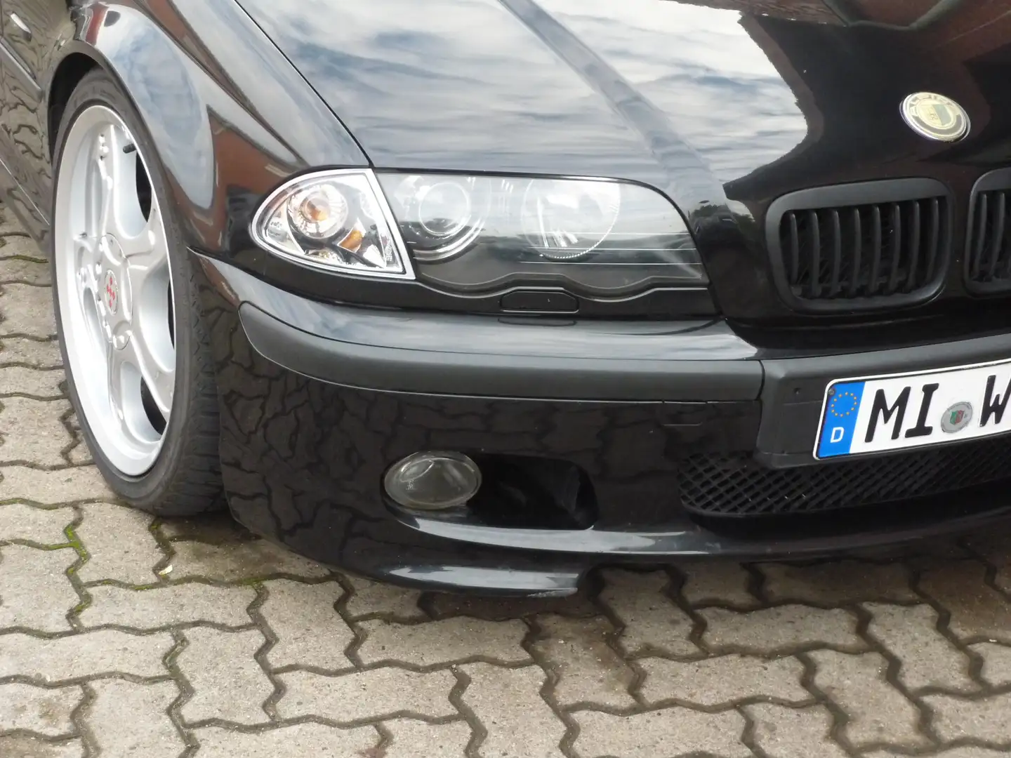 BMW 325 325i touring Schwarz - 1