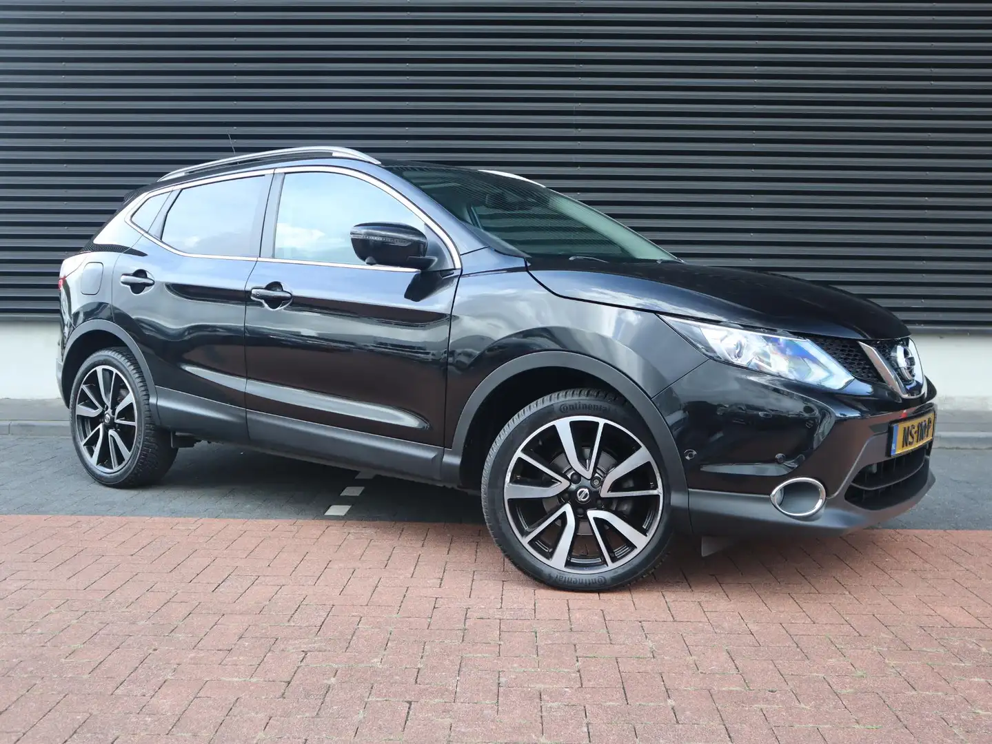 Nissan Qashqai 1.2 Tekna | Clima | Cruise | Multimedia/Navi | Led Noir - 2