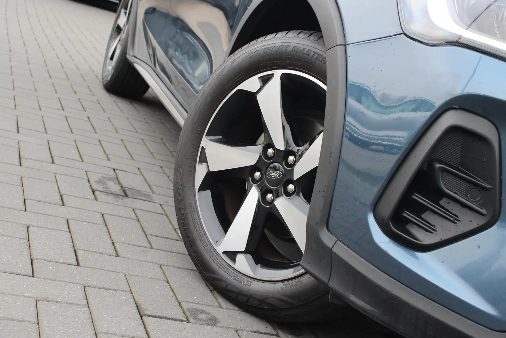 Ford Focus 1.0 EcoBoost Hybrid Active Style | Panoramadak | W Bleu - 2