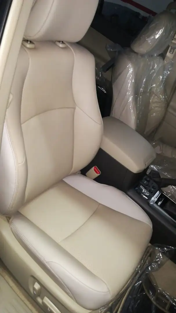 Toyota Land Cruiser D-4D Limited Aut. - 1