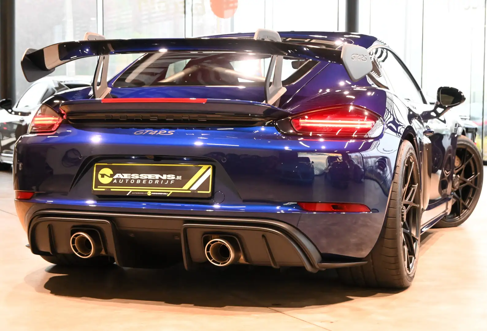Porsche 718 Cayman GT4 RS 4.0i PDK Weissach **LIFT/CARBON/BOSE/CC/CHRONO/CAM/CLUBSPORT** Blau - 2