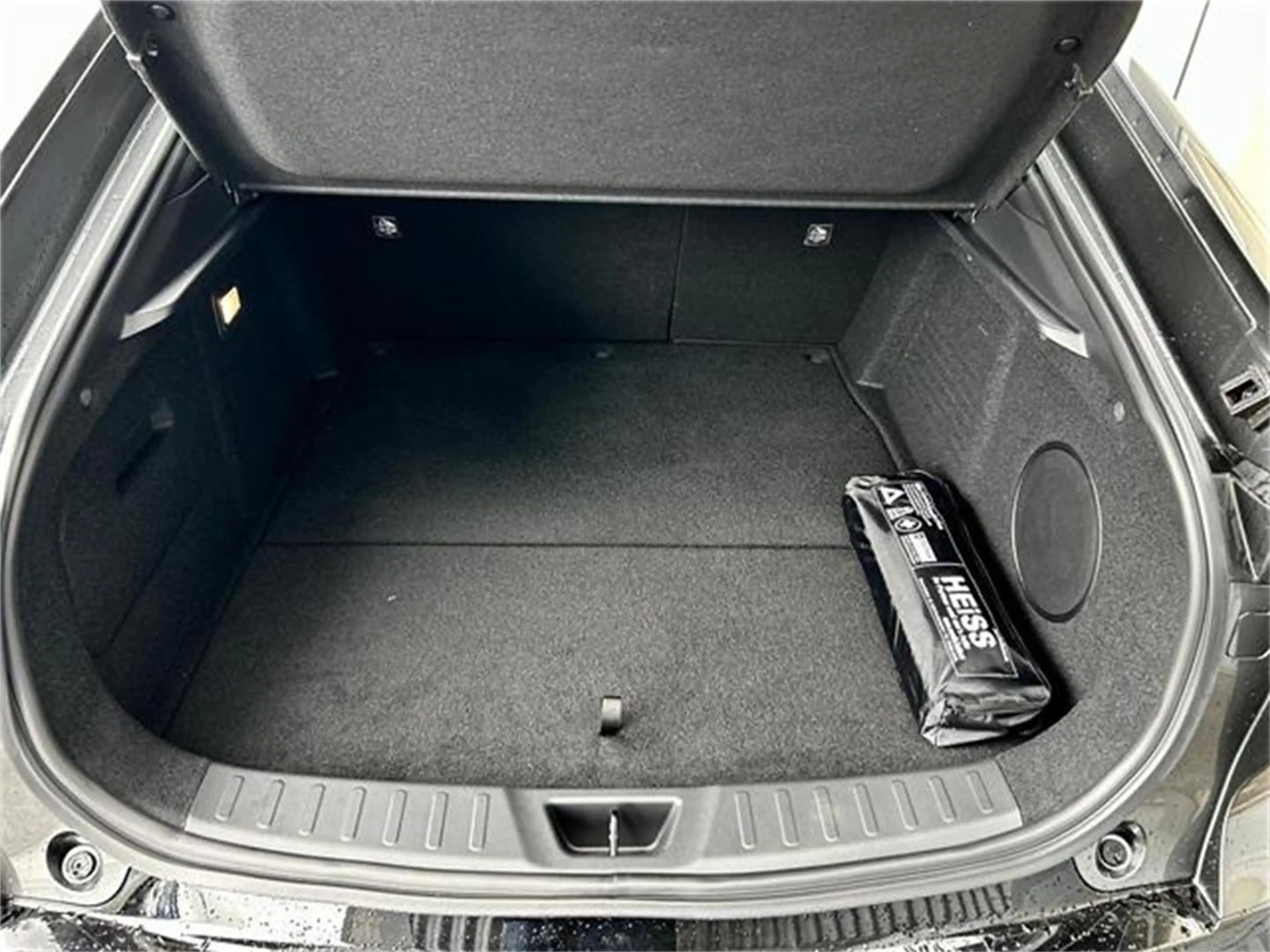 Mazda 6e 68,8kWh SR Takumi mit schwarzem Innenraum / Sch — photo 10