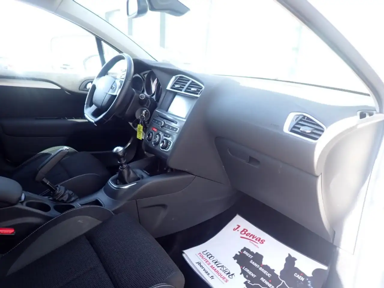 Citroen C4 Berline — photo 7