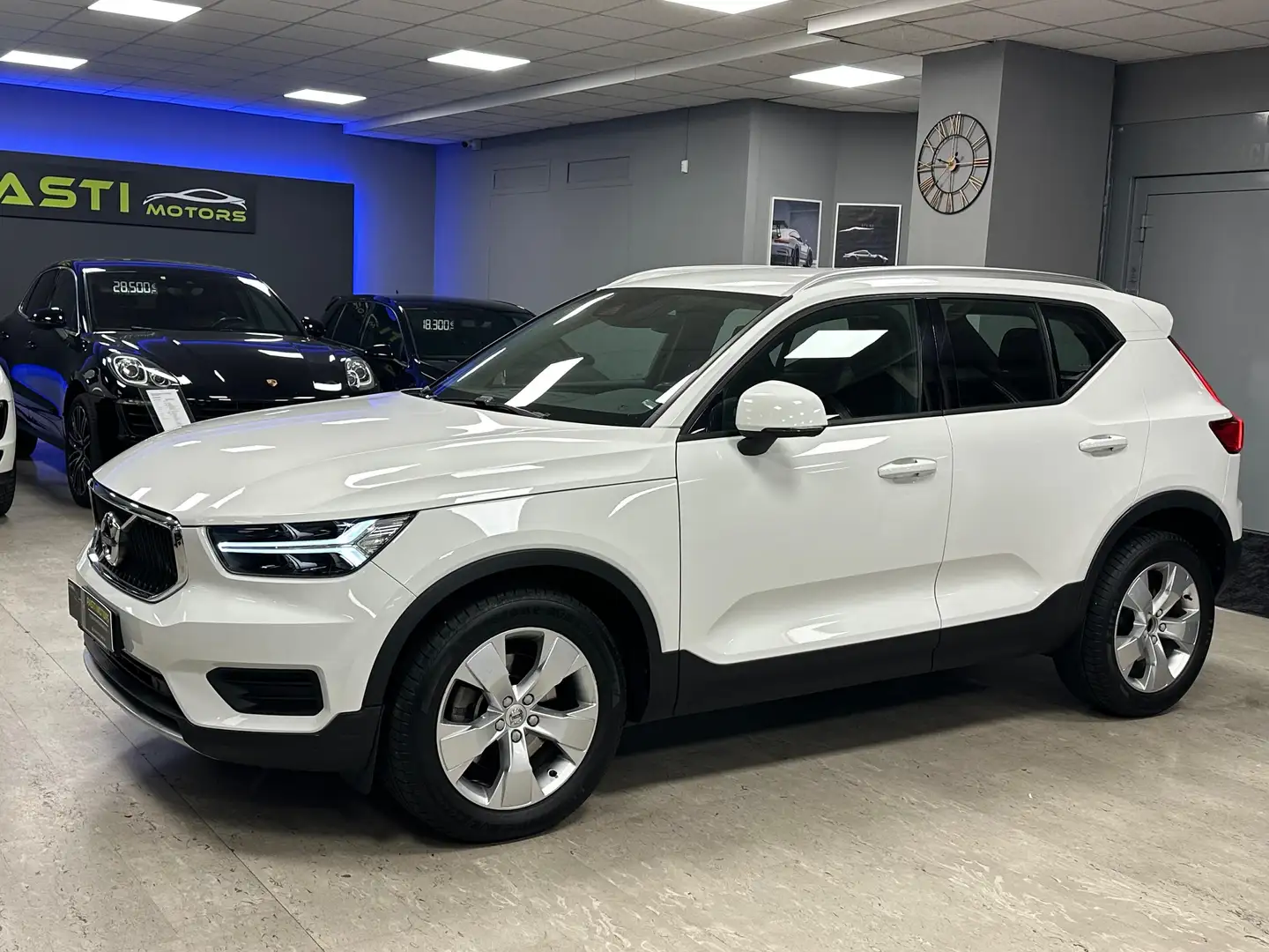 Volvo XC40 XC40 2.0 d3 awd geartronic my20 Bianco - 1