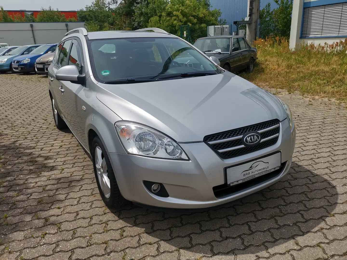 Kia Ceed SW / cee'd SW LX 1.6 TÜV AHK Klima Silber - 1