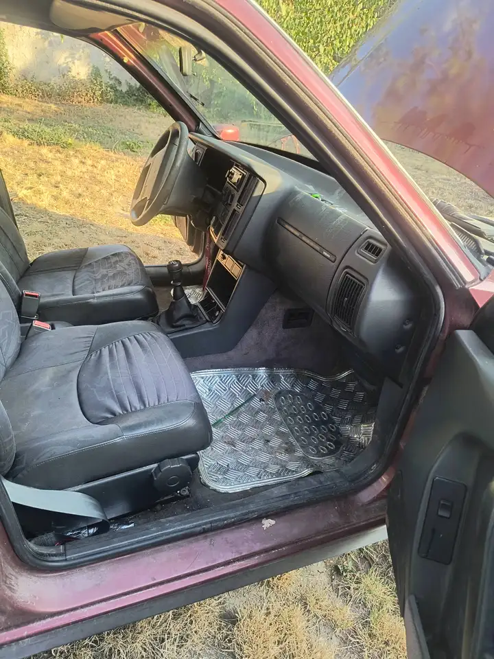 Volvo 460 1995, foto 2