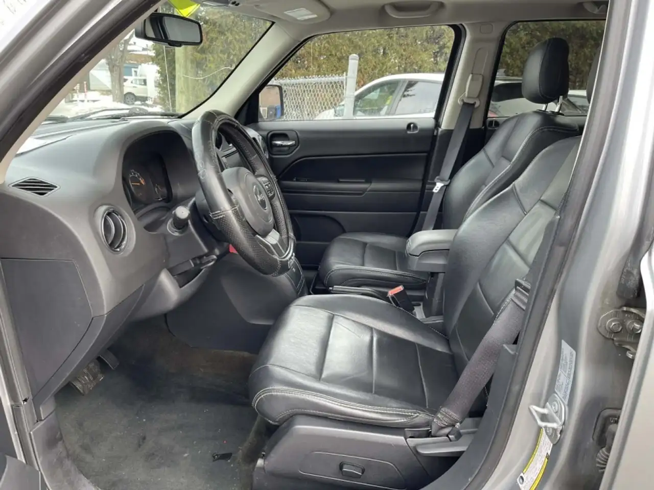 Jeep Patriot снимка Jeep Patriot