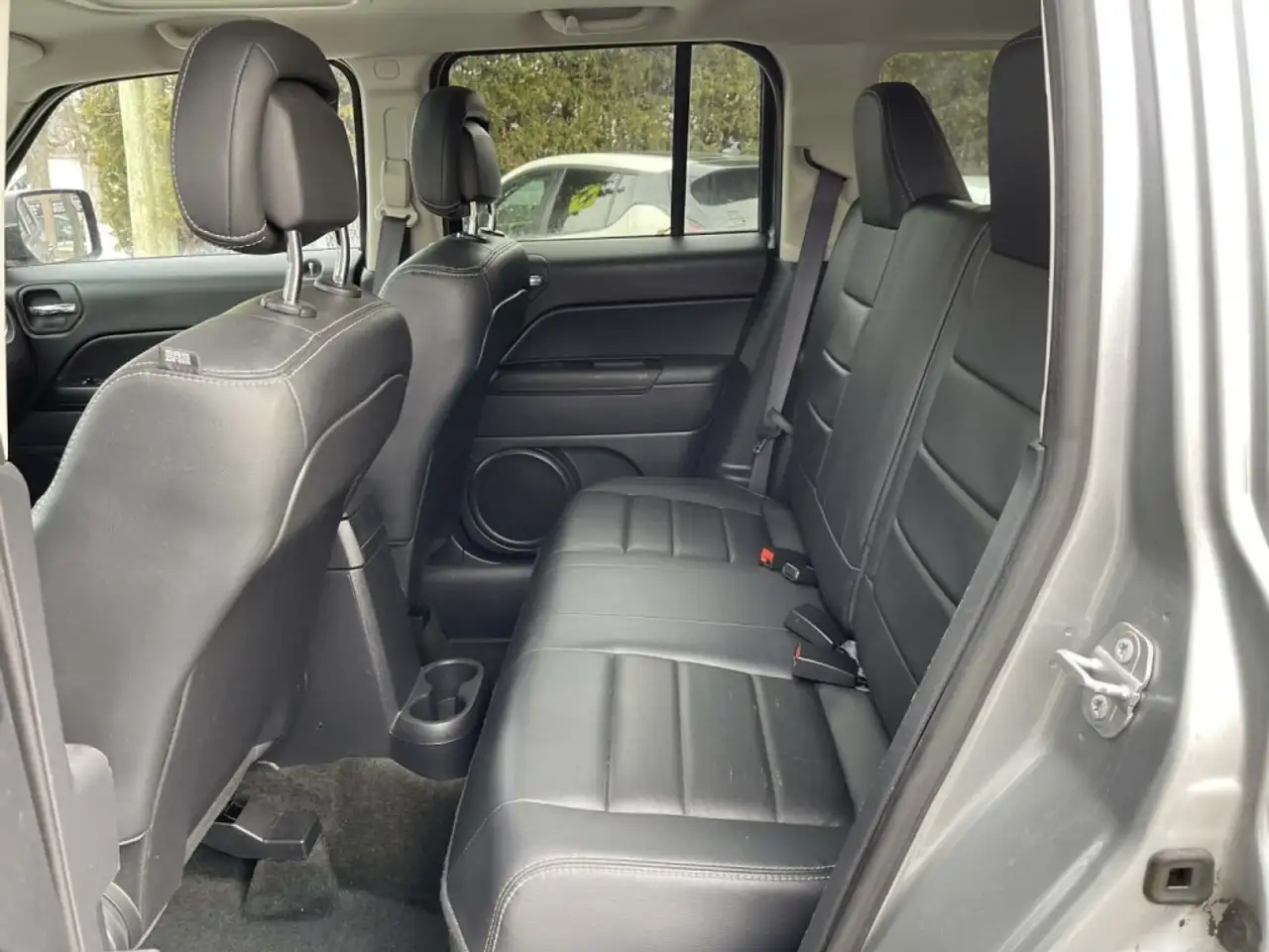 Jeep Patriot снимка Jeep Patriot