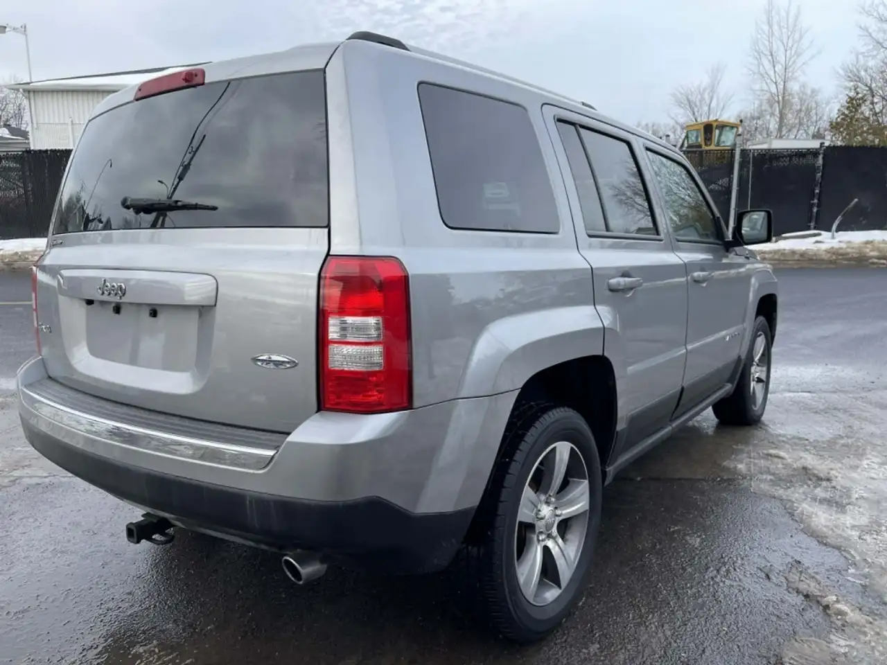 Jeep Patriot снимка Jeep Patriot