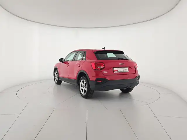 Audi Q2 view 3