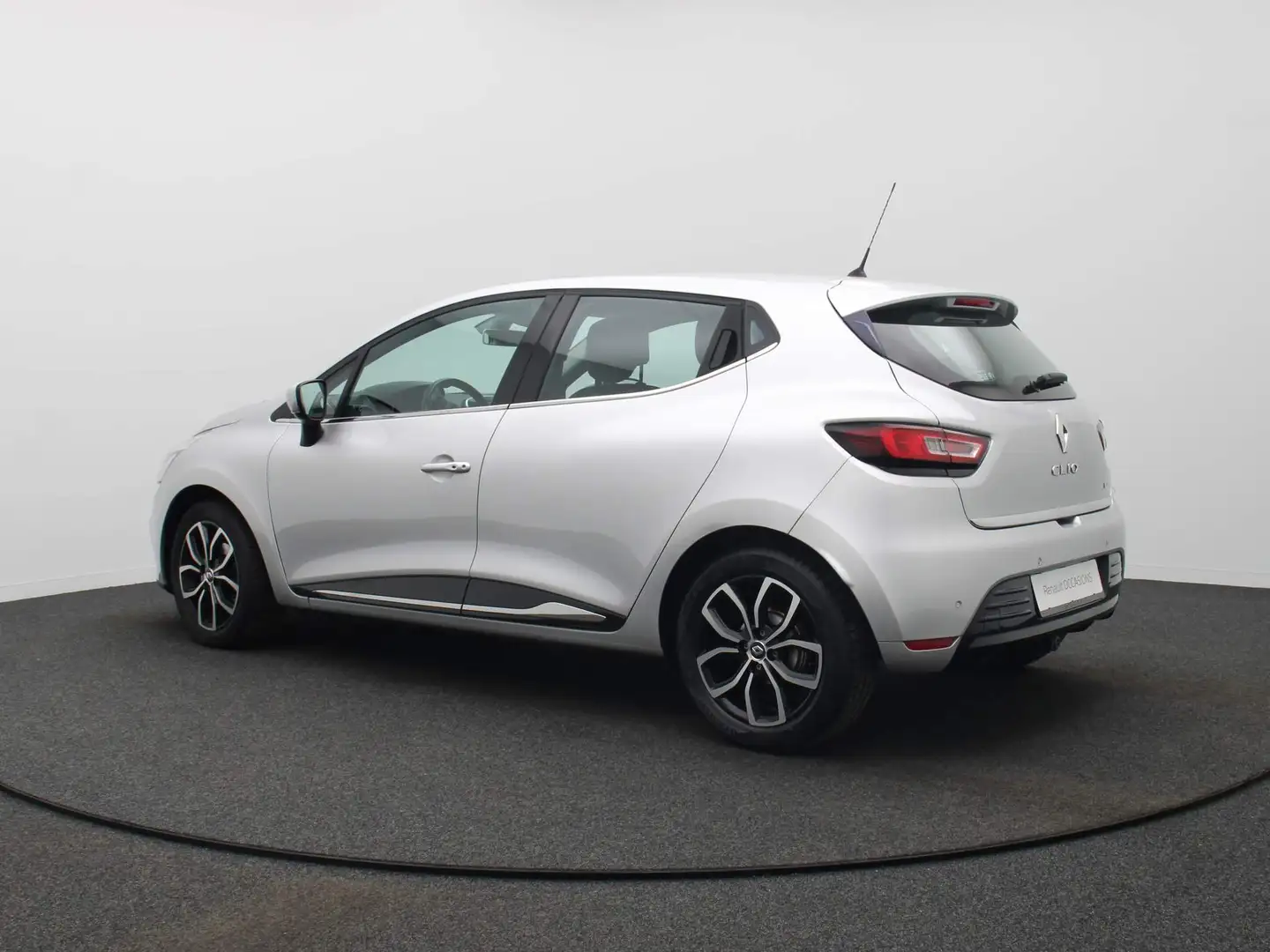 Renault Clio TCe 90pk Intens ALL-IN PRIJS! Climate | Cruise | N Grey - 2