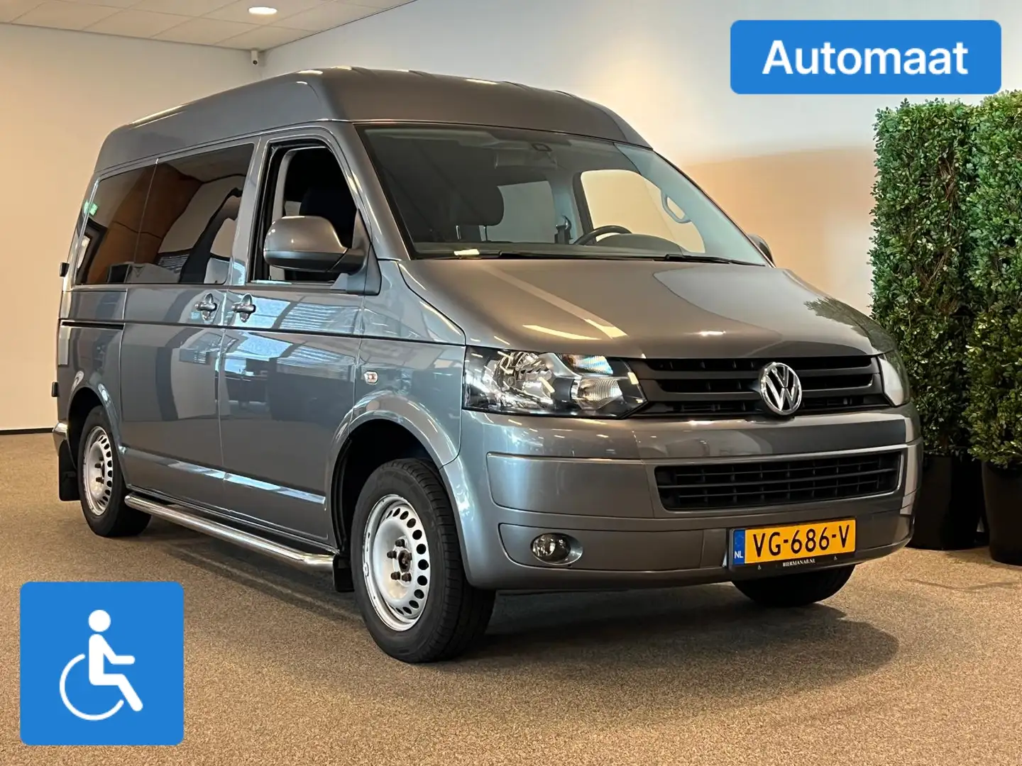 Volkswagen Transporter L1H2 Rolstoelbus Automaat Grijs - 1