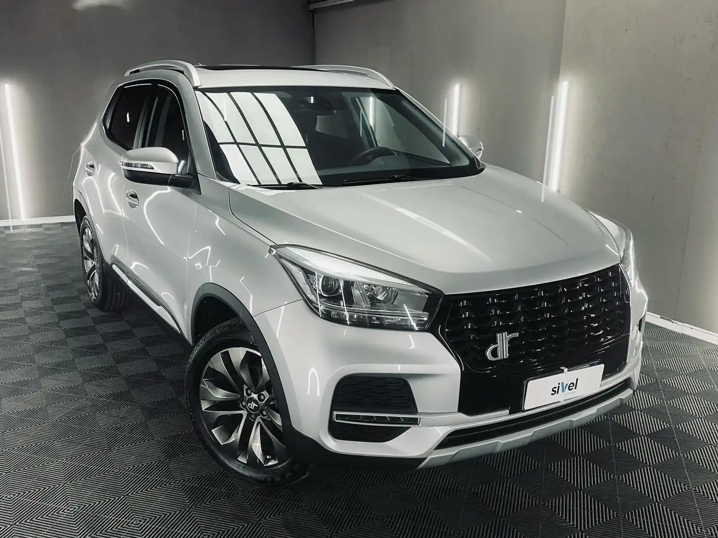 DR Automobiles DR4 1.5 Gpl 114cv Zilver - 1