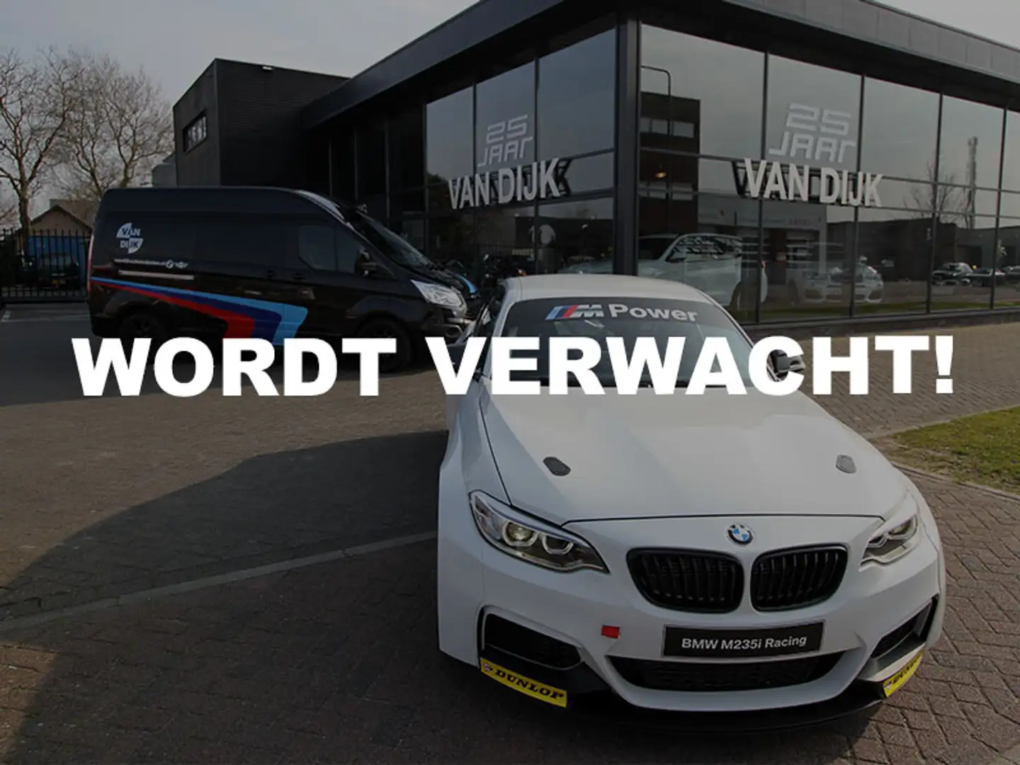 BMW X1 sDrive20i M sportpakket Elek-trekhaak Drive plus E Zwart - 1