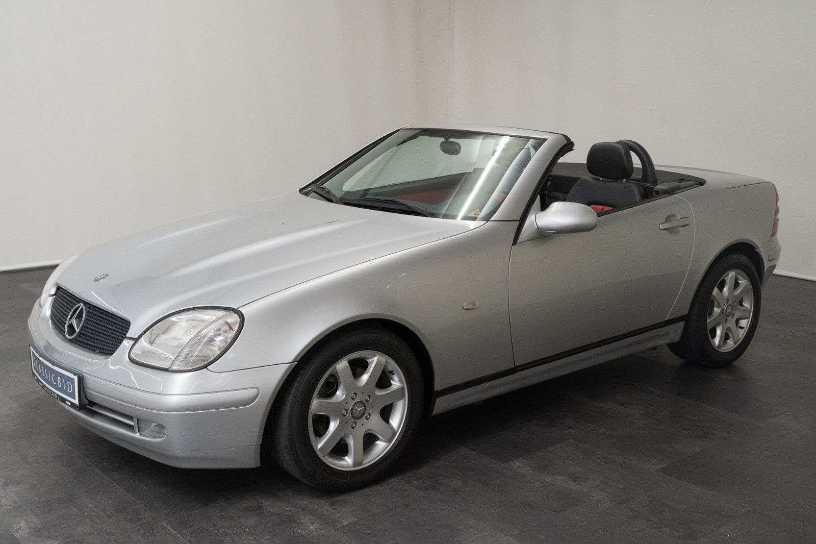 Mercedes-Benz SLK 200