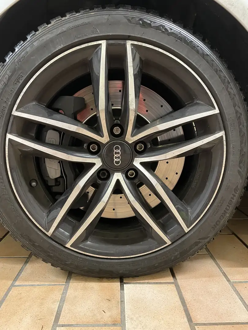 Audi S3 Sportback 2.0 tfsi quattro s-tronic - 2