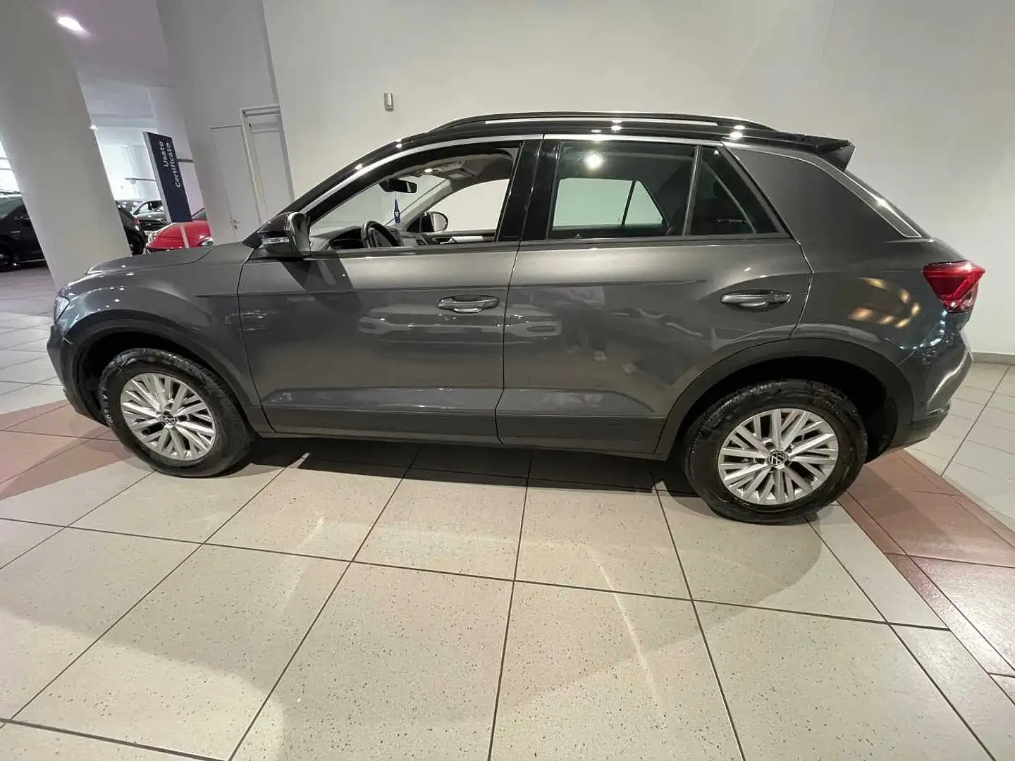 Volkswagen T-Roc 1.0 TSI Life Grigio - 2