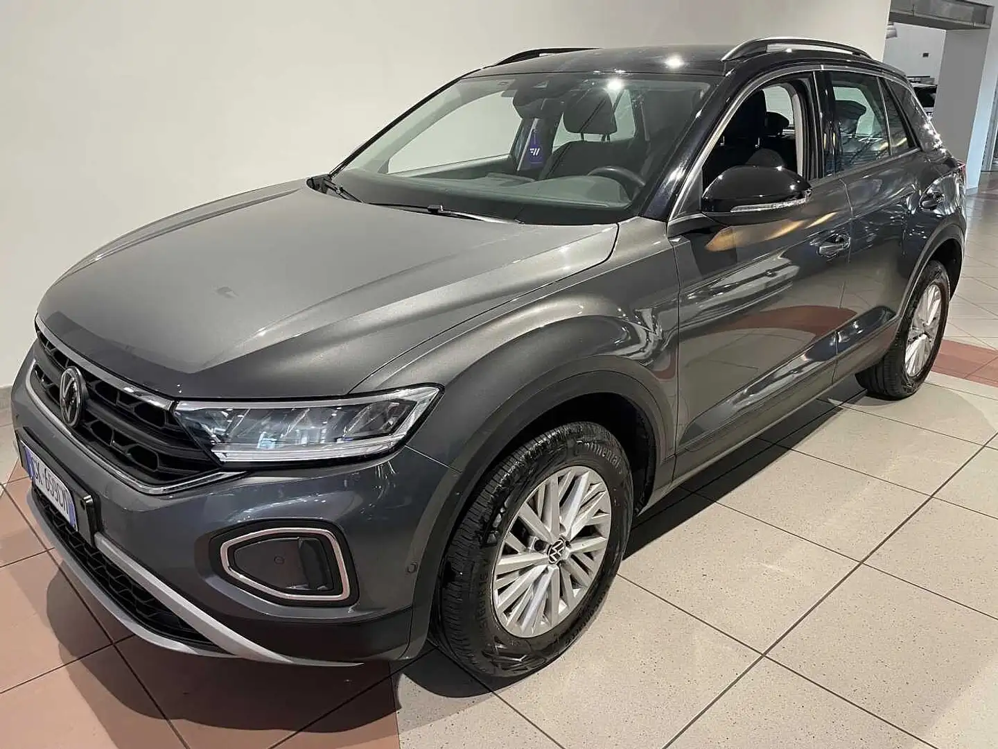 Volkswagen T-Roc 1.0 TSI Life Grigio - 1