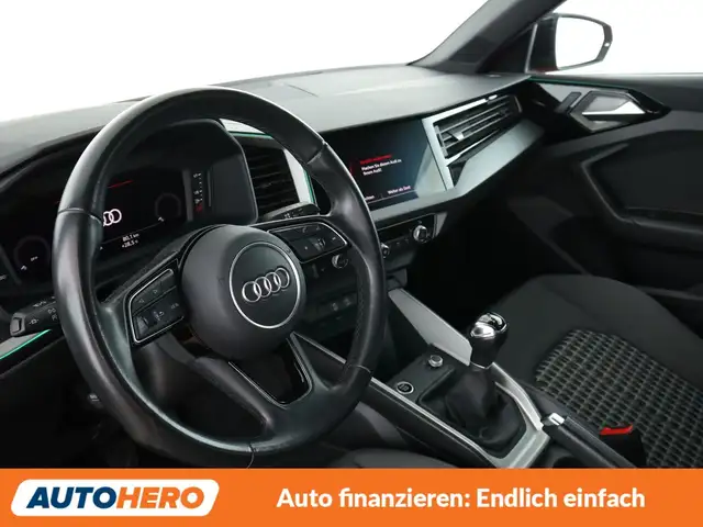 Audi A1 view 11