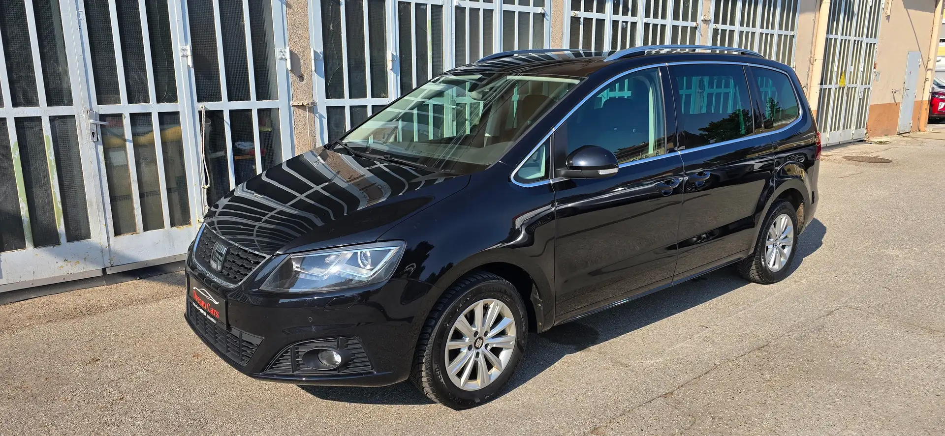 SEAT Alhambra Executive 2.0TDI *Navi*Kamera*1Besitz*Sofort Kredi Schwarz - 1