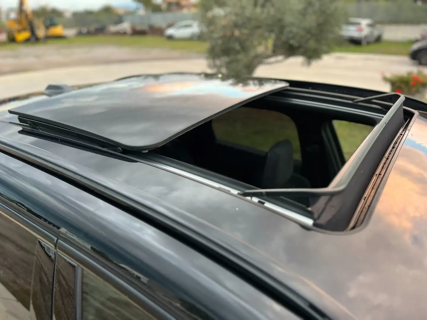 BMW X1 2.0 150cv Sdrive18d MSport UNICOPROPR. IVA ESPOSTA Zwart - 2