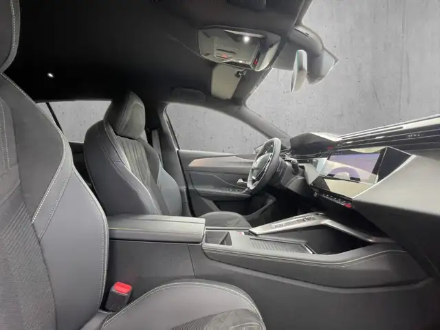Peugeot 408 view 13