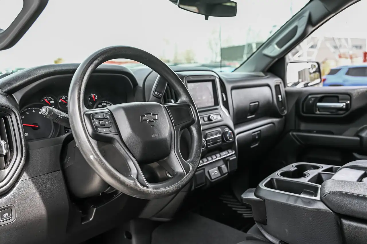 Chevrolet Silverado 1500 снимка Chevrolet Silverado 1500