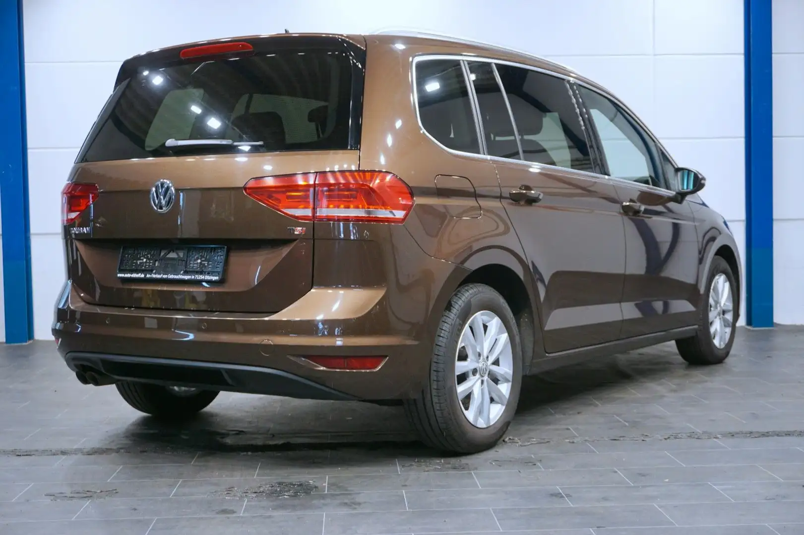 Volkswagen Touran 1.4TSI DSG Highline AHK ACC KAM SHZ PARK Marrone - 2
