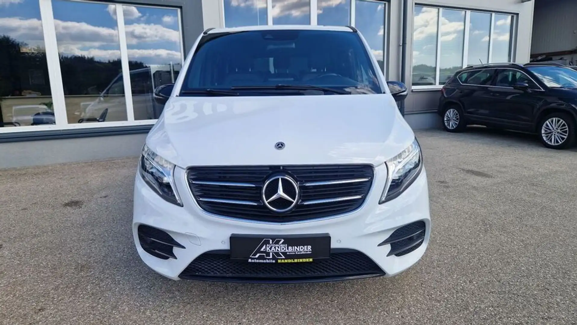 Mercedes-Benz V 250 CDI 4MATIC AMG-Packet Weiß - 2